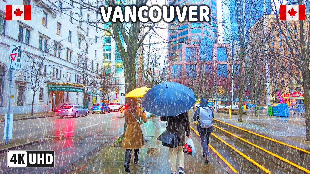 🇨🇦 【4K】⛈️⛈️⛈️ Heavy Rain in Downtown Vancouver BC, Canada. Relaxing Walk. December 2024.