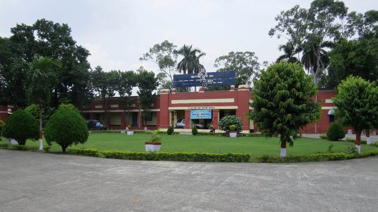 IT Portals of Indian Railways (22-ITIR-4)