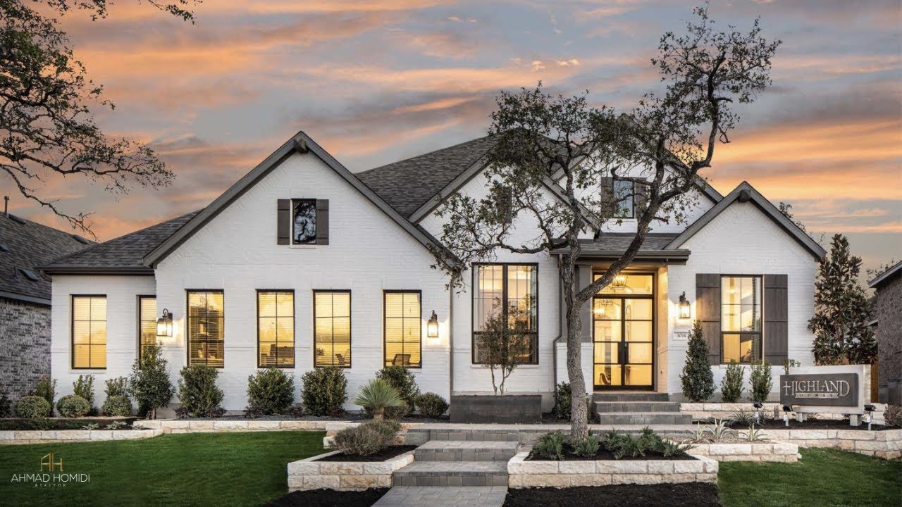 Highland Homes Plan 216 | Parkside on the River in Georgetown,TX