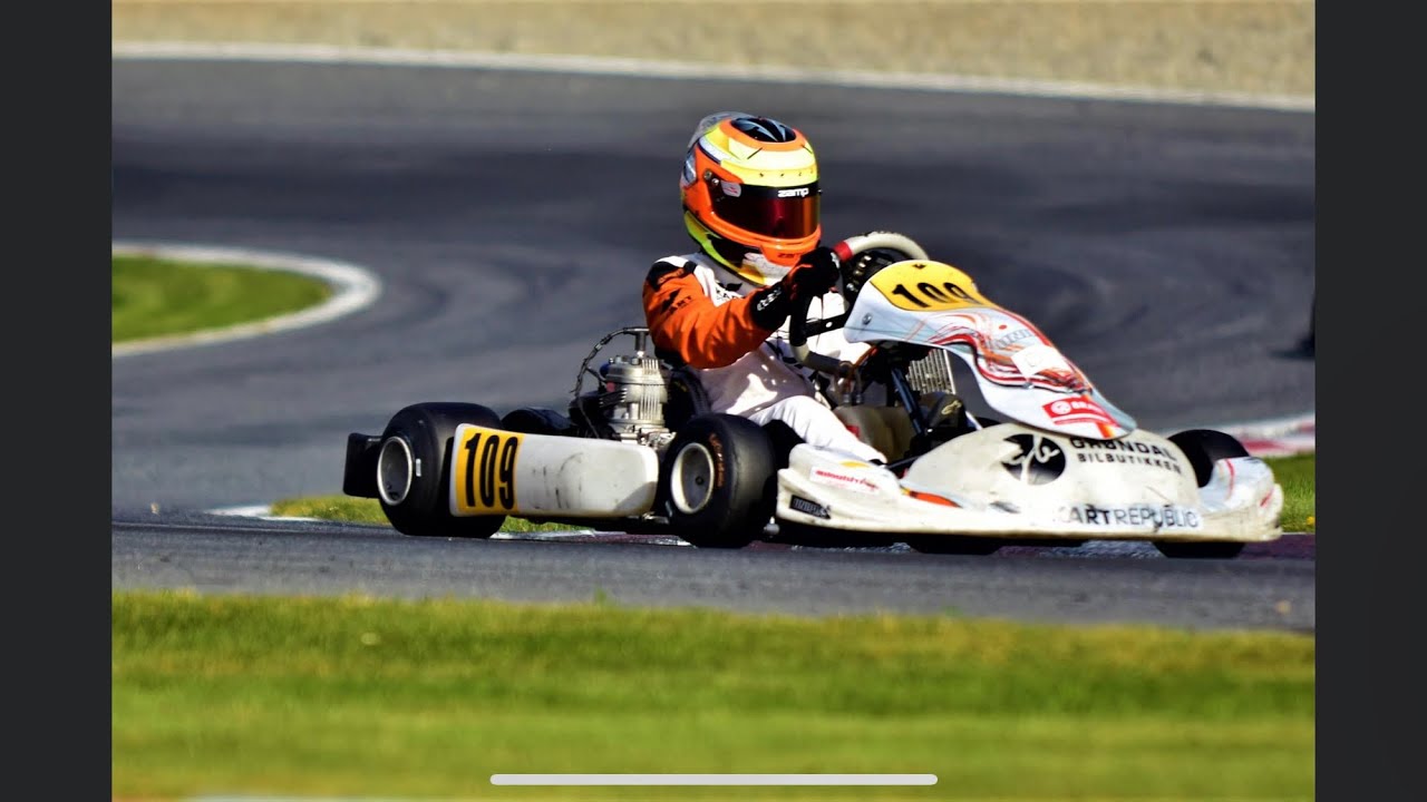 Andebu x30 Slicks on wet track(spins)