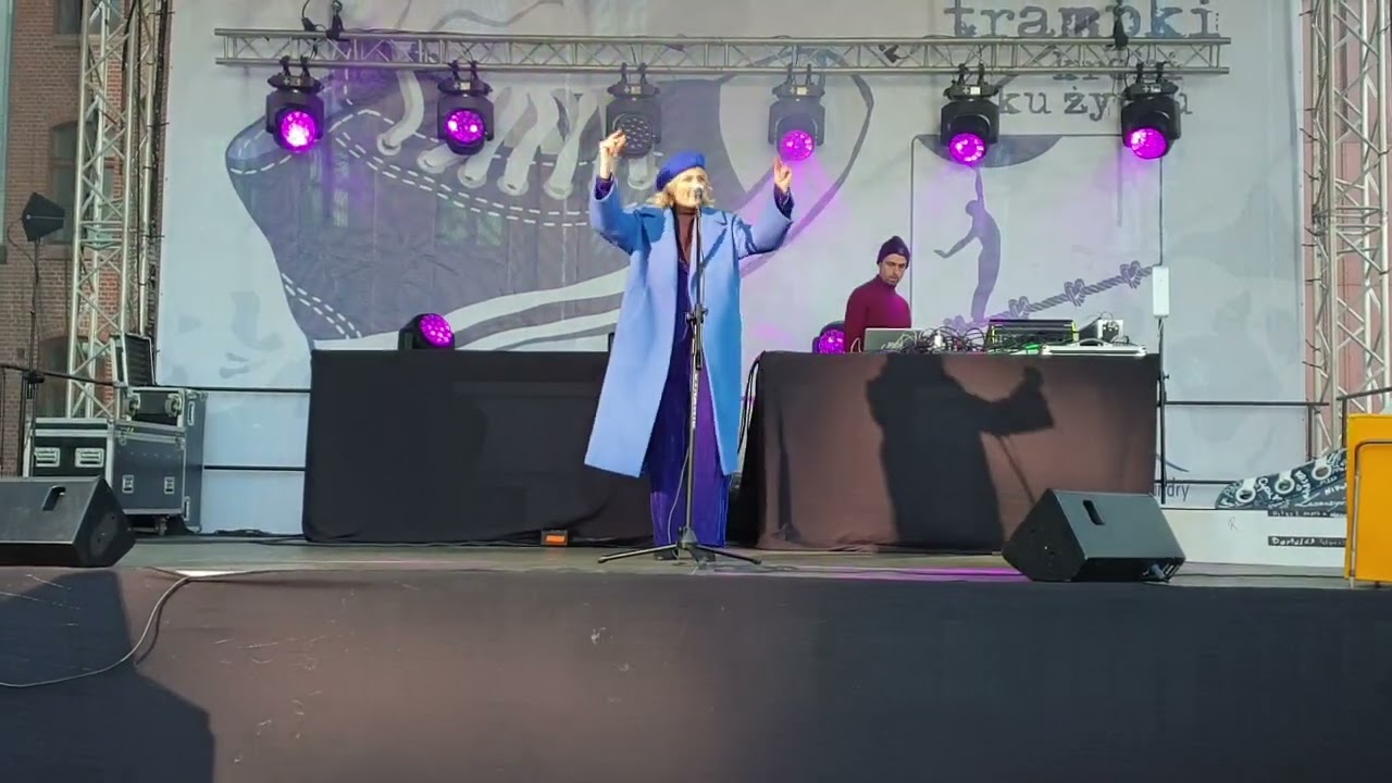 Reni Jusis - Nigdy Ciebie Nie Zapomnę (Gdańsk 2023)