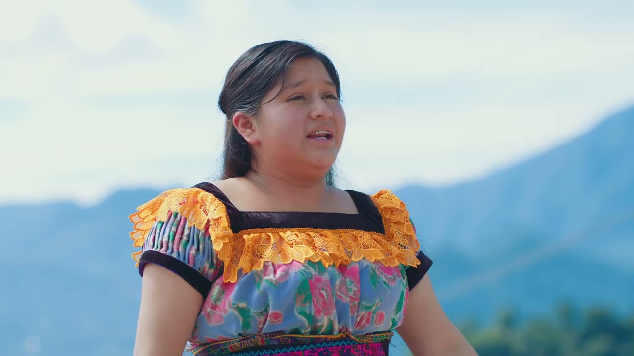 SOLISTA YOSELIN MEJIA  GRACIAS  YO TE DOY PADRE ETERNO - VIDEOCLIP