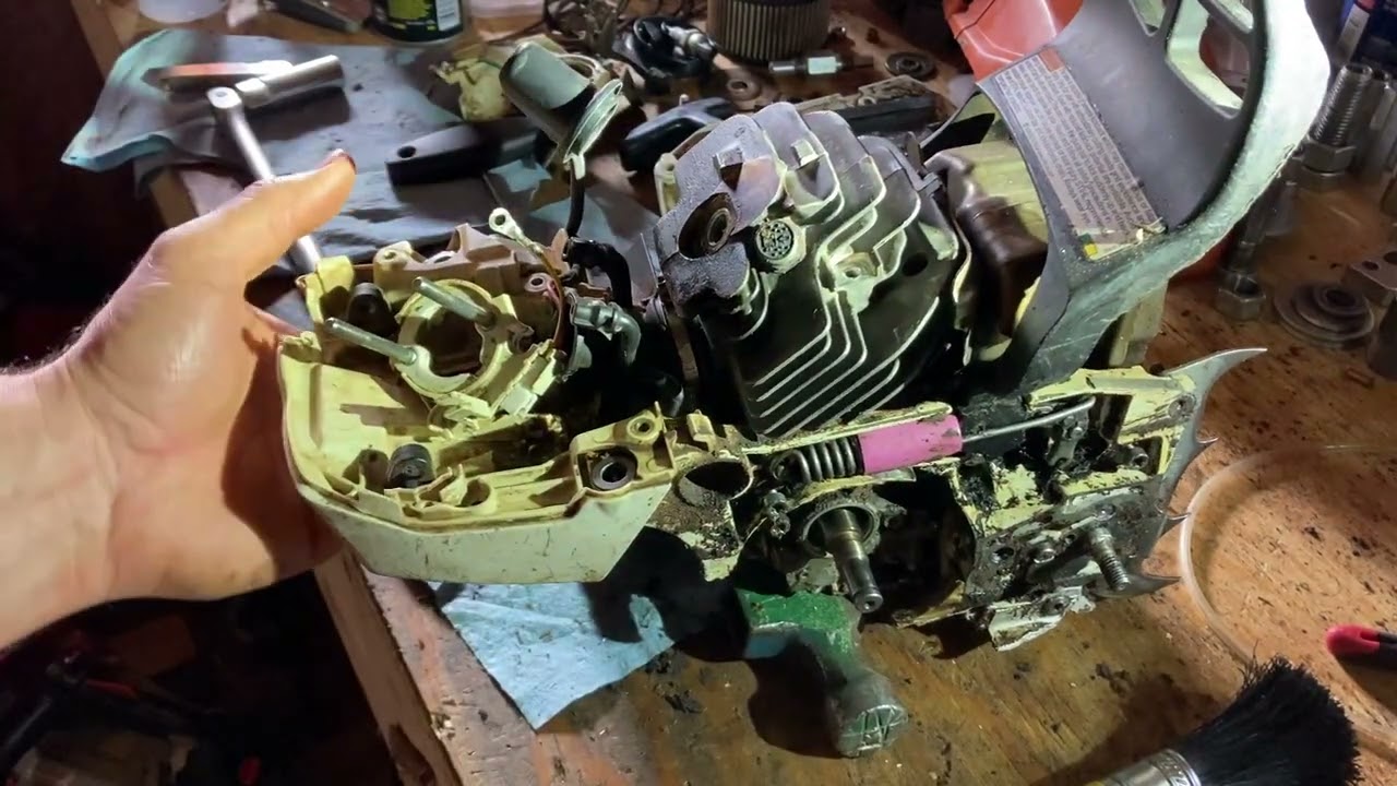 STIHL MS462 part 1 damaged crankcase