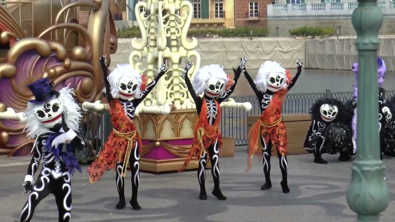 東京ディズニーシー　2014.10.25　チップとデールのスケルトン・フィエスタ
