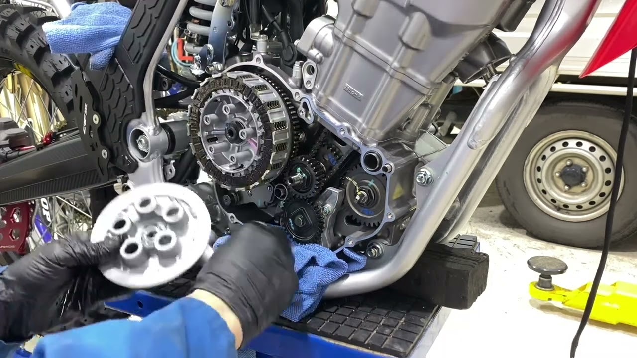 Easy clutch swap, no more slipper clutch #crf300l #hondacrf300l #crf300rally