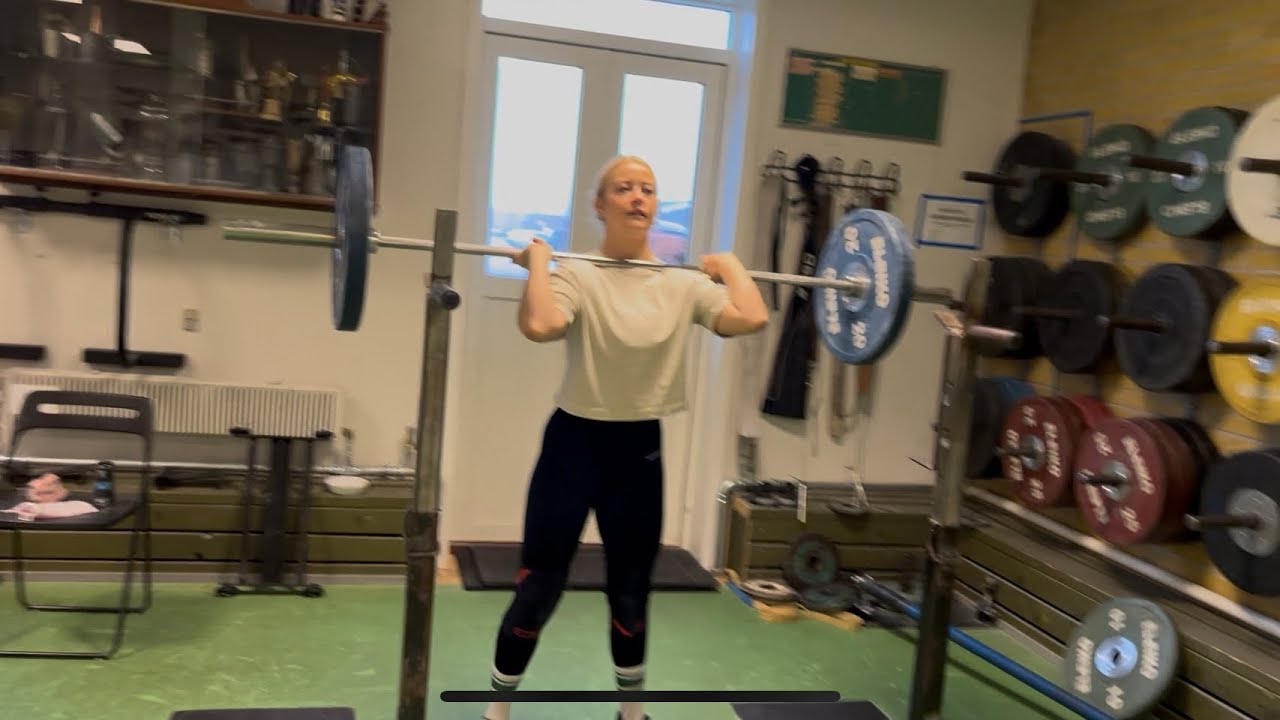 Week 2 Day 4. Everybody is weightlifting this Morning.