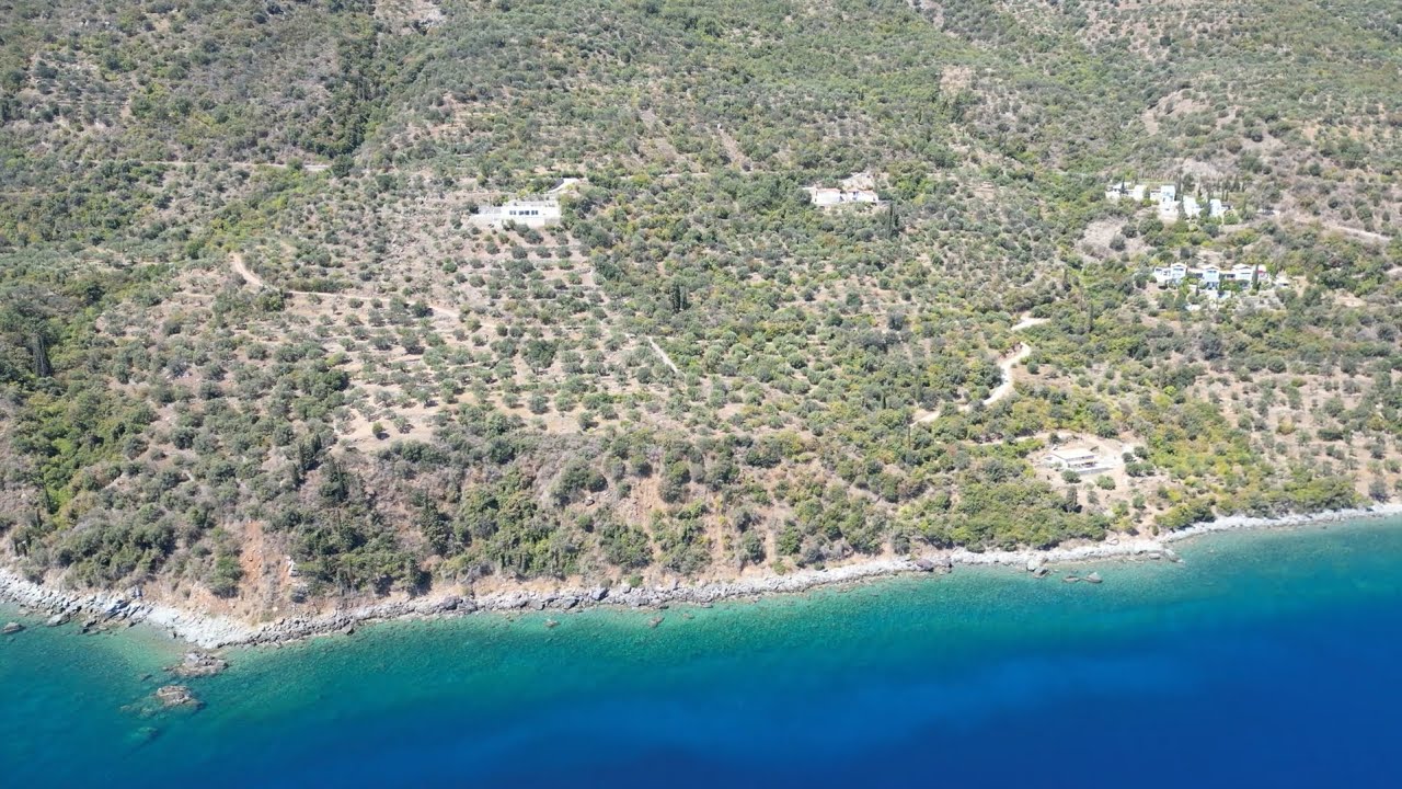 ΠΕΡΑ ΜΕΛΑΝΑ - ΤΥΡΟΣ - ΠΑΡΑΘΑΛΑΣΣΙΟ ΟΙΚΟΠΕΔΟ / PERA MELANA - TYROS - BEACHFRONT PLOT - PRIVATE BEACH