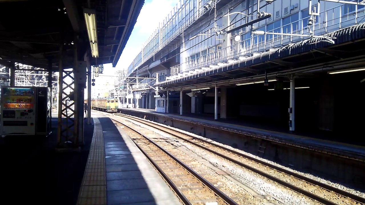 高崎115系T1036高崎駅到着