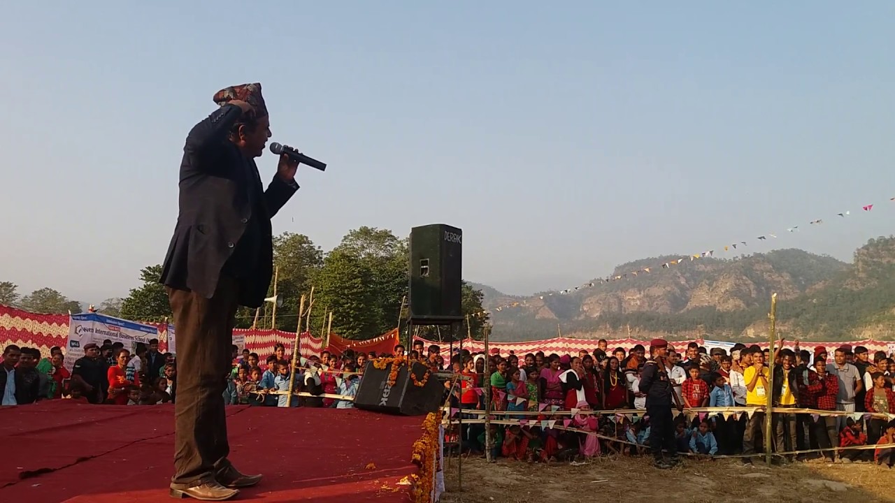 Deuda singer Narendraraj regmi singing deuda song in Sugarkhal mahotsav