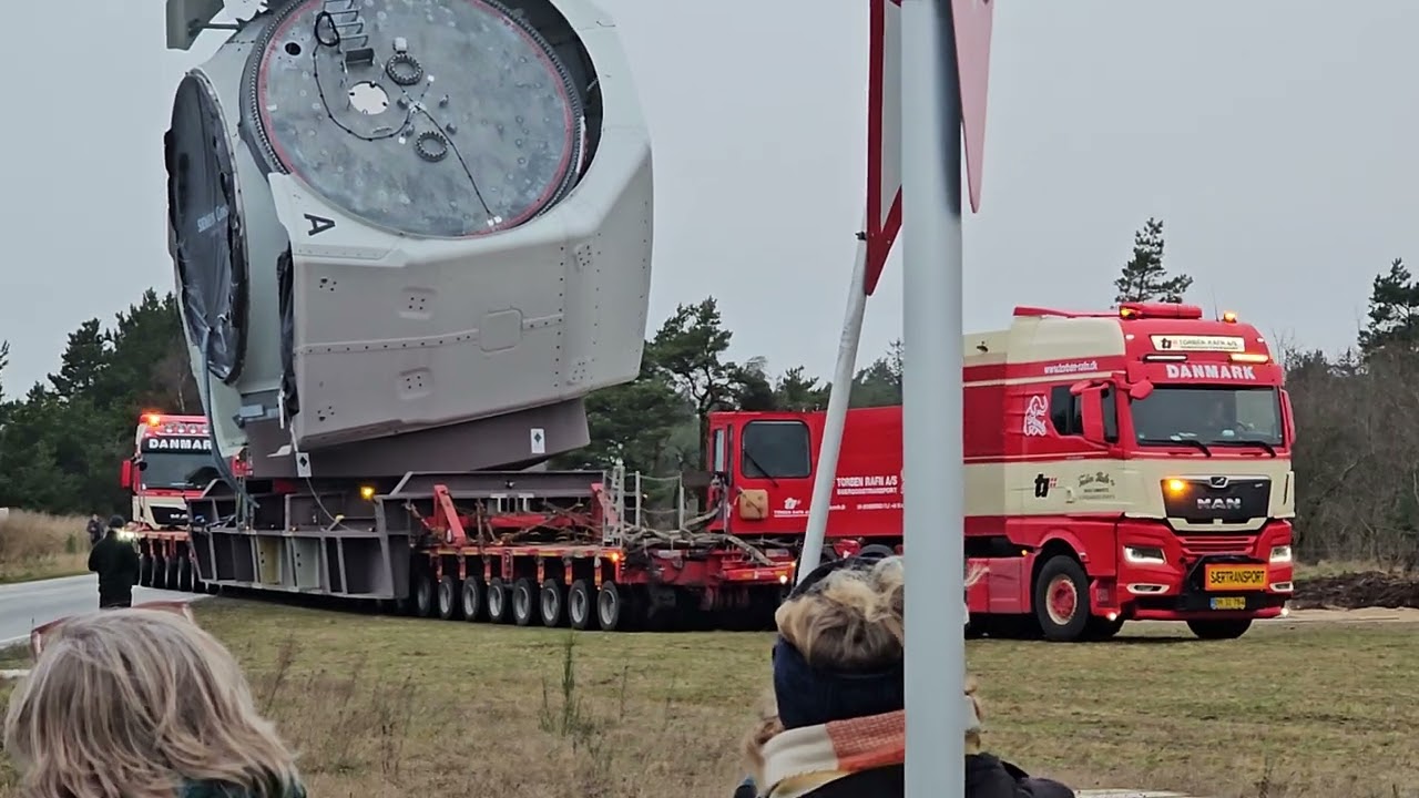 Særtransport med mølledele d 26 december 2024