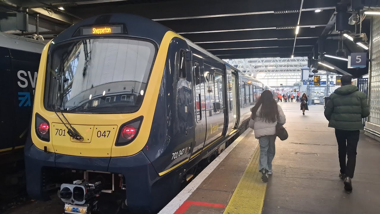 Evening Trains at London Waterloo | 6/11/2025