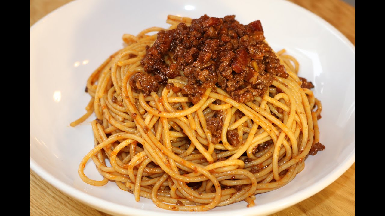 Vrhunski Bolognese - &scaron;pageti bolognese | How 2 Bake It |
