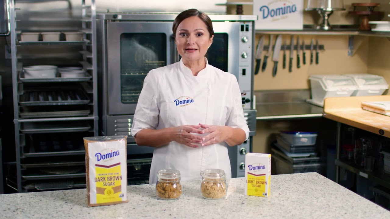 Tips for Light and Dark Brown Sugar from Chef Eleonora!