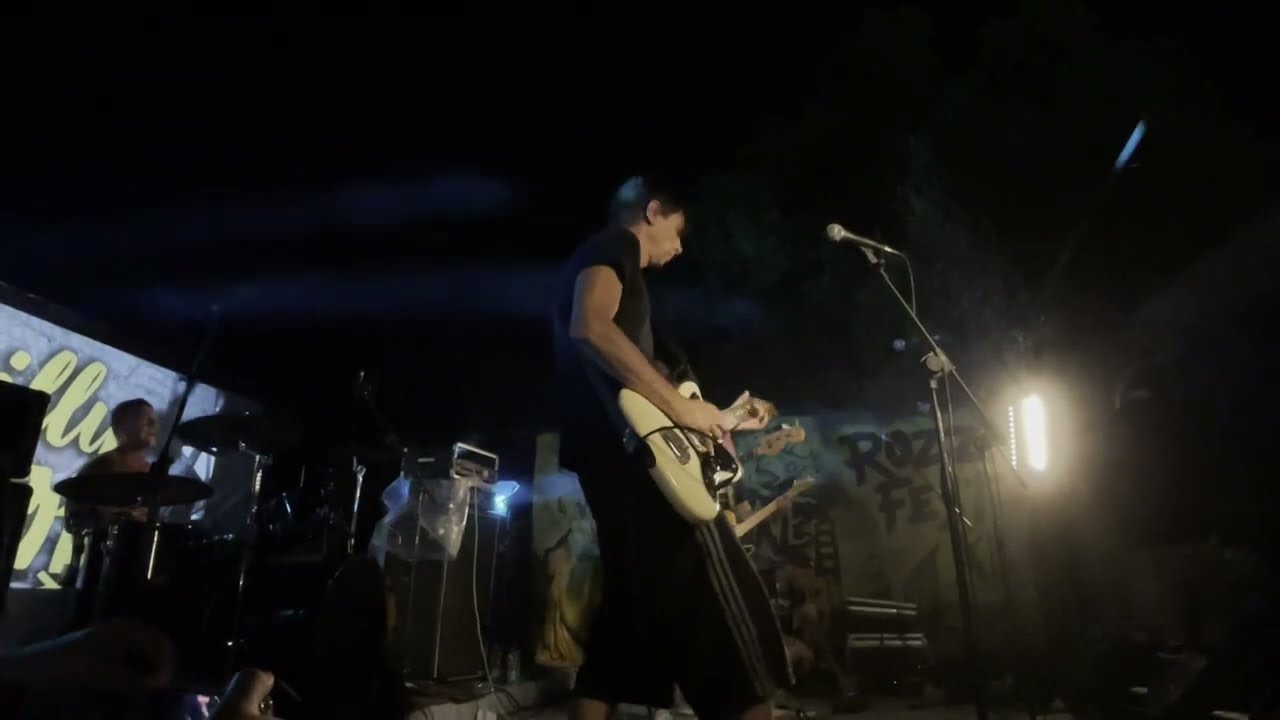 Lilly Noiz - Non Lasciare La Tua Vita Andare A Male - Live @ Rozz Fest XII