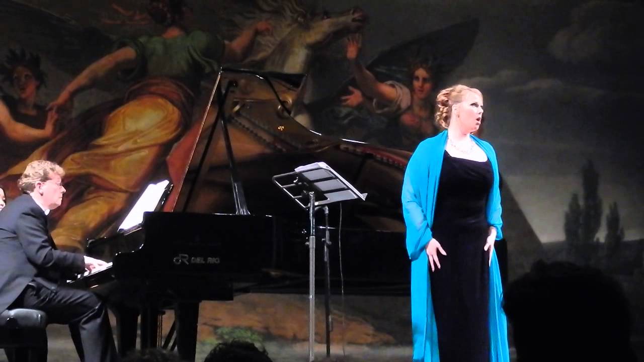 Jessica Pratt   Traviata, Sempre libera   Festival Verdi 2015