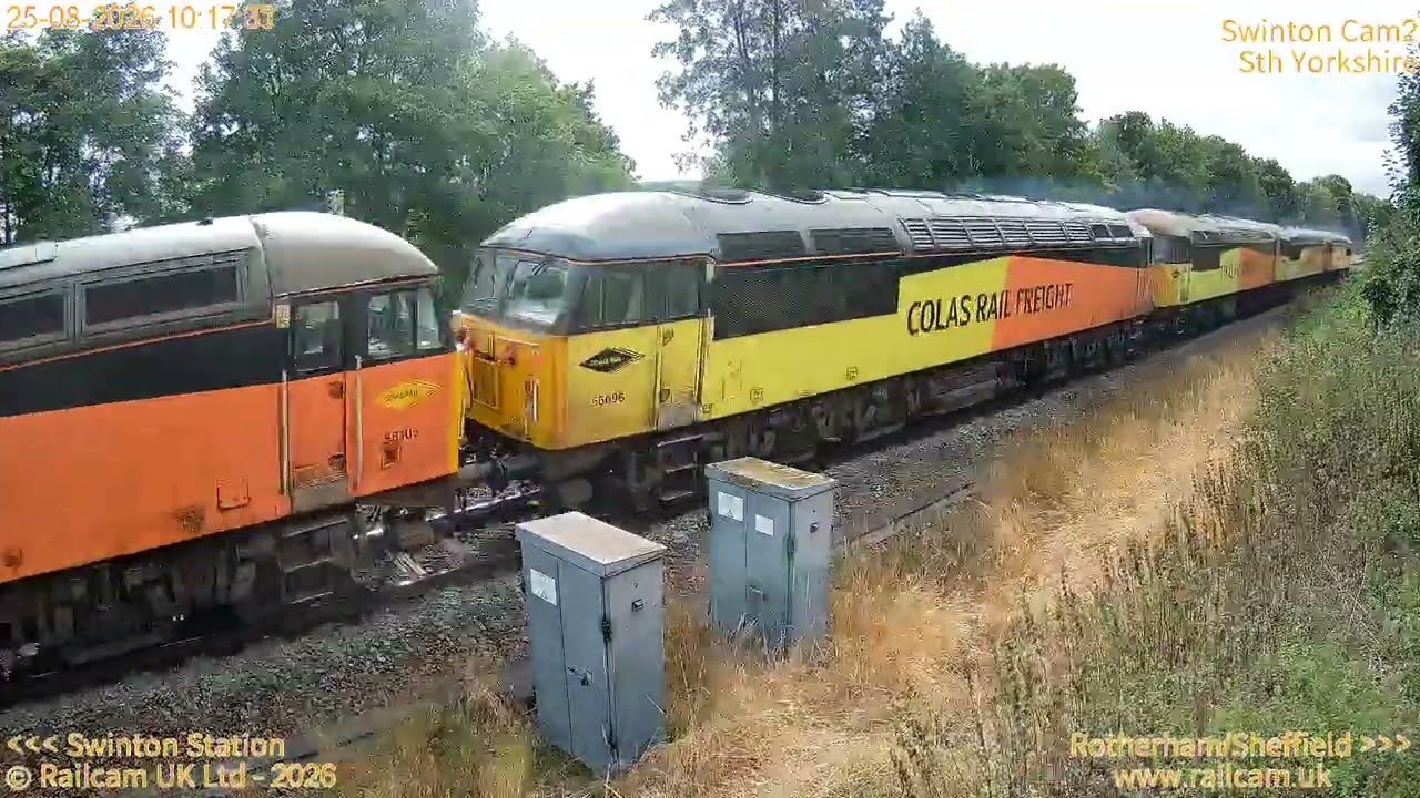 FIVE Colas Rail Class 56s in convoy to Doncaster | Railcam UK
