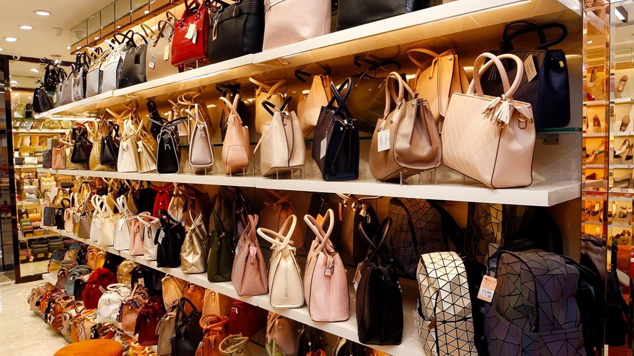 chickpet Bangalore wholesale and retail bags shop | daily use ladies handbags |cheapest ladies purse