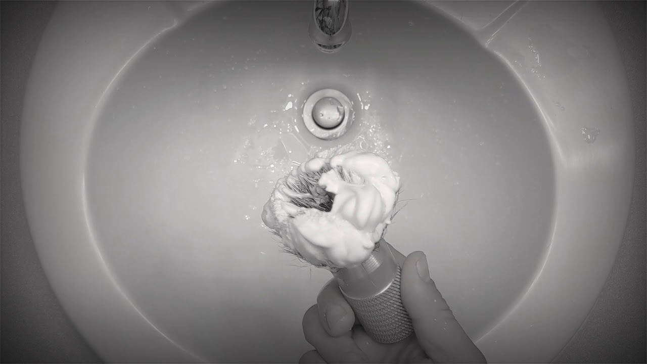 Colgate Cup Soap Lather Demo....