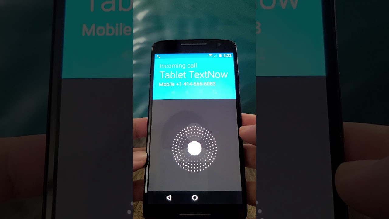 Moto X Play incoming call