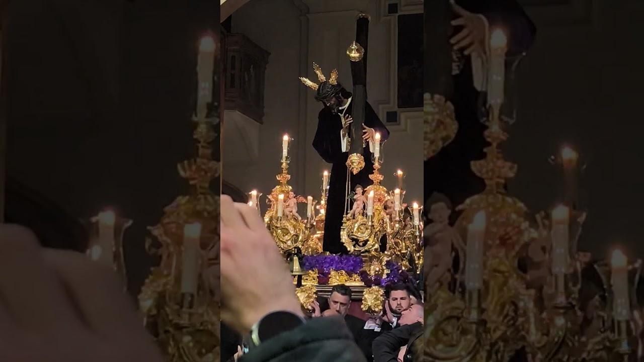 Salida del Nazareno de los Viñeros de Málaga 2026🍇🍇❤️❤️
