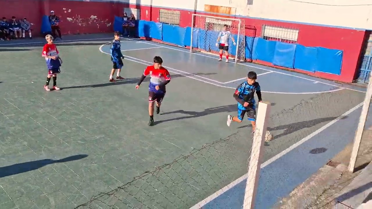 Ballester Centro 2-3 F&eacute;nix Azules(Primer Tiempo)