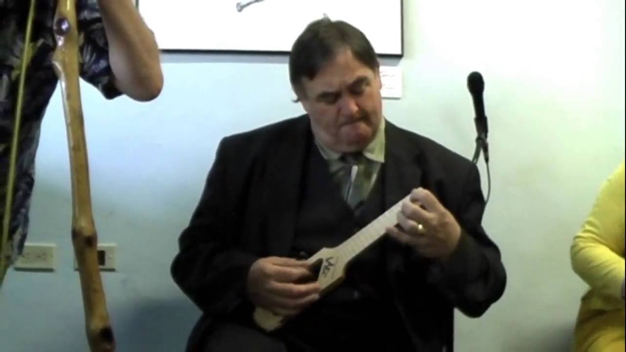 'Ulili E  (Electric Ukulele)