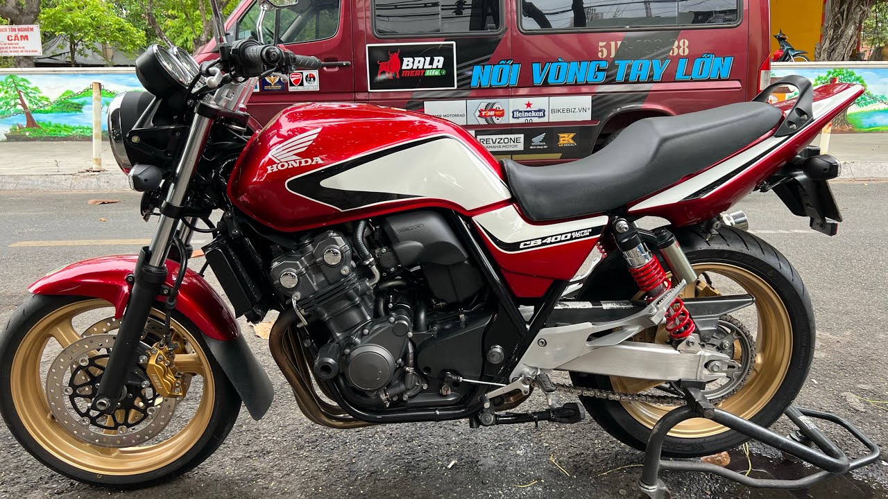 CB400 Revo date 2013 chính chủ giá chỉ 199tr rẽ nhất việt nam