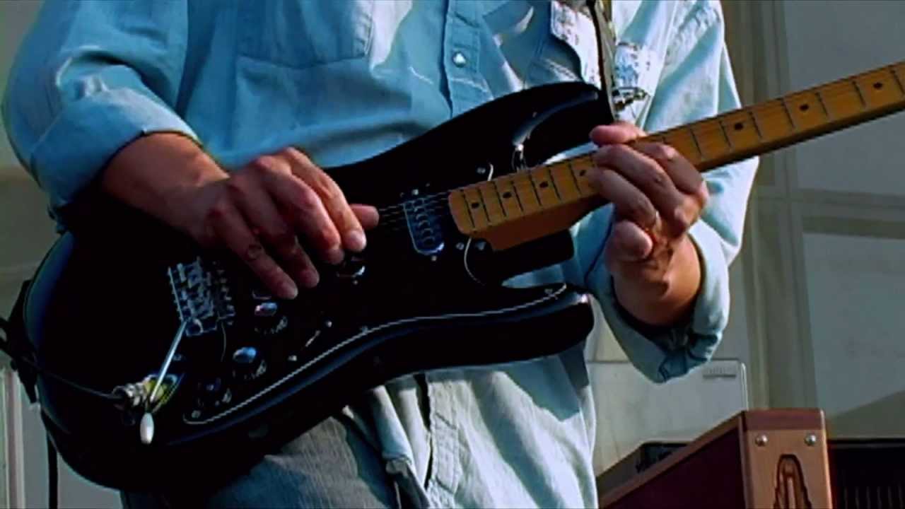 The Black Crowes LIVE: Luther Dickinson's 'Ozone Mama' Solo on a Dubreuille Classic