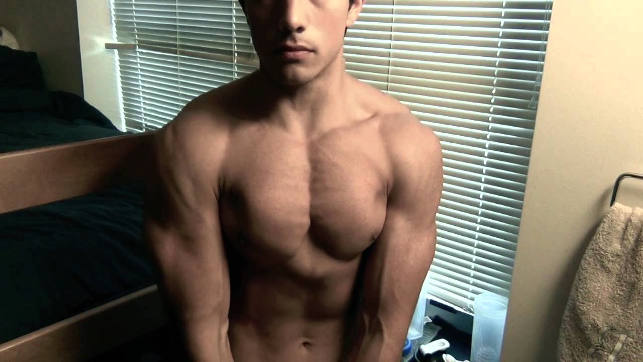 Flexing Update 6 Pack Abs Natural Teen Bodybuilding (Christian Guzman)