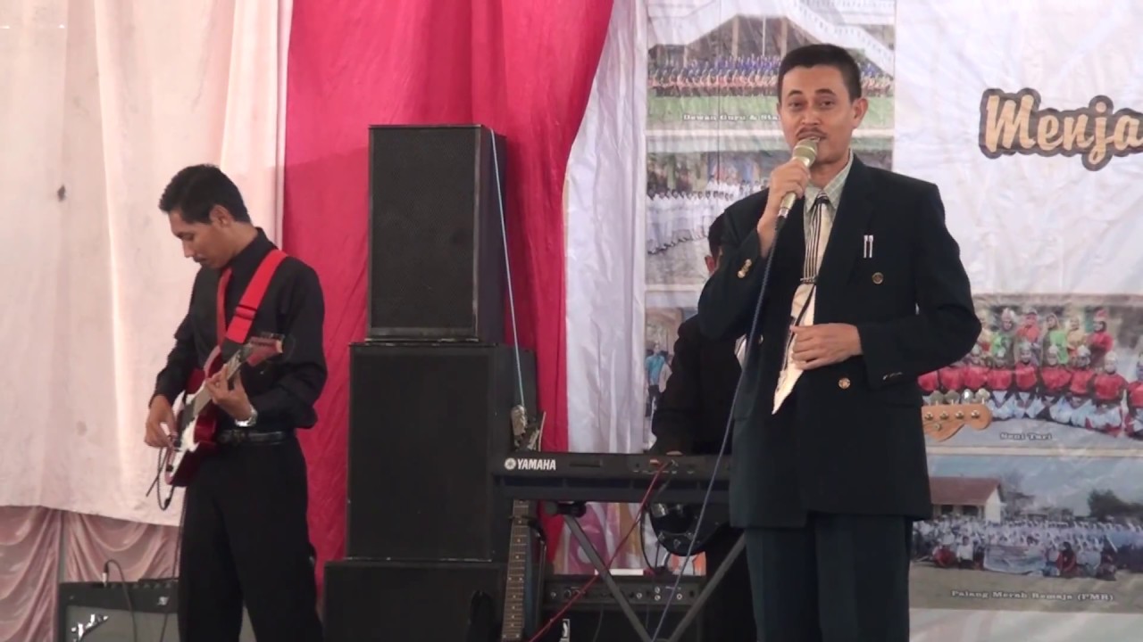 ARI LASSO - HAMPA (COVER) BAND GURU SMA N 1 LARANGAN BREBES