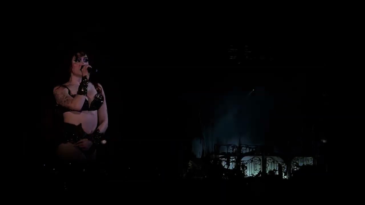 Chappell Roan — Good Luck, Babe! (Live at Brookside at the Rose Bowl 10.10.25)