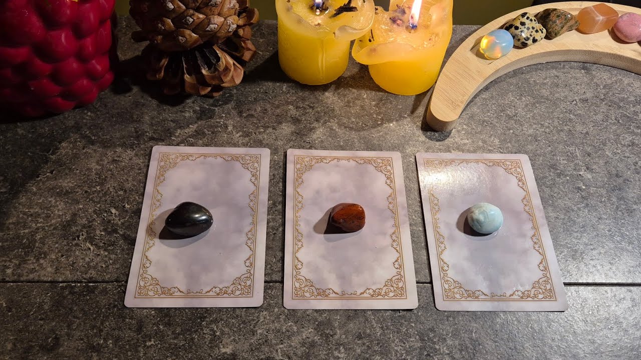 Njegove/Njene misli prema vama,  trenutno? ljubavno tarot čitanje ❤️💝