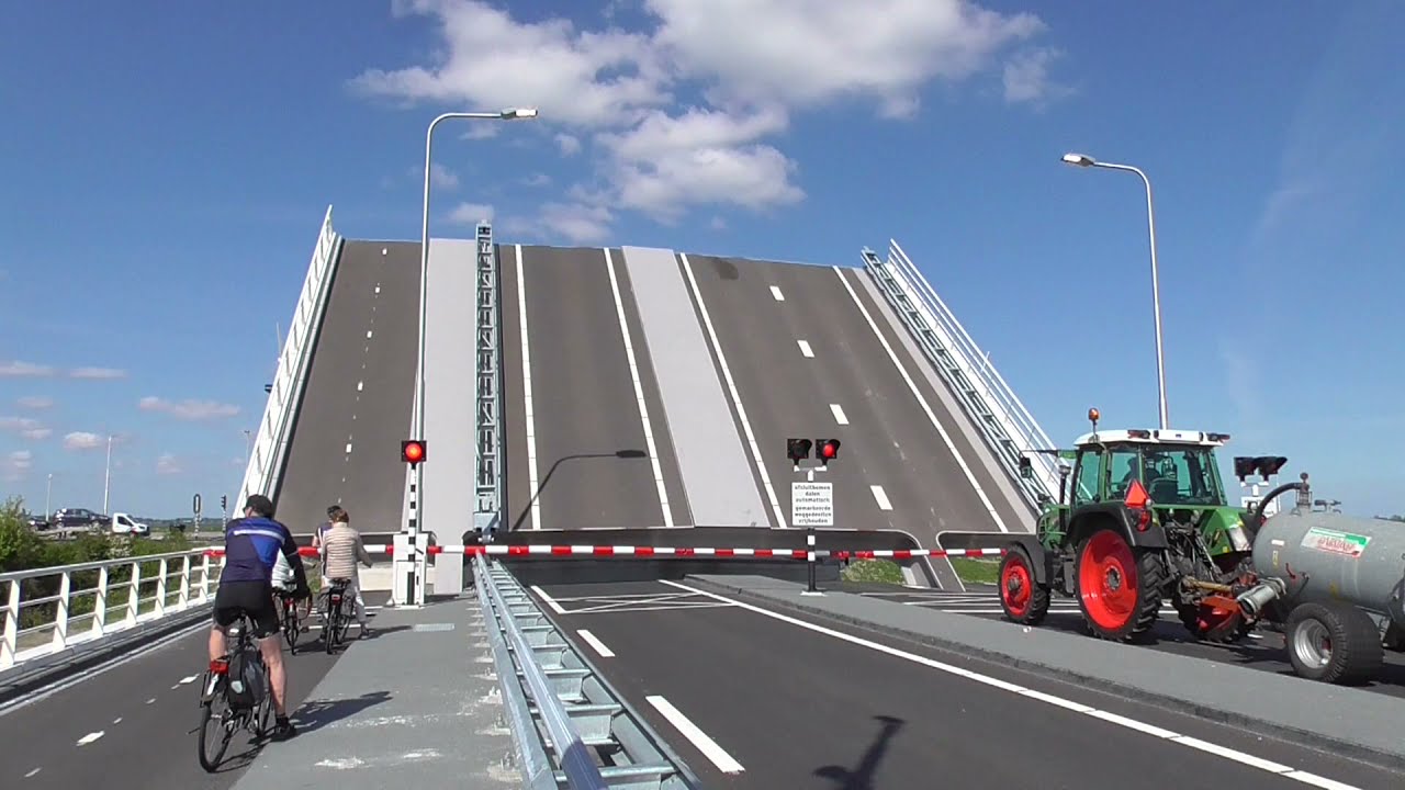 Storing Kogerpolderbrug West-Graftdijk/ Bridge Failure/ Dysfonctionnement Pont/ Fehlfunktion Brück