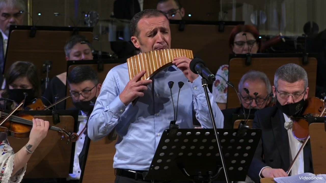 Cezar Cazanoi -  Panflute - “ Mociriță cu trifoi”, Filarmonica Satu Mare, dirijor Ștefan Novac.