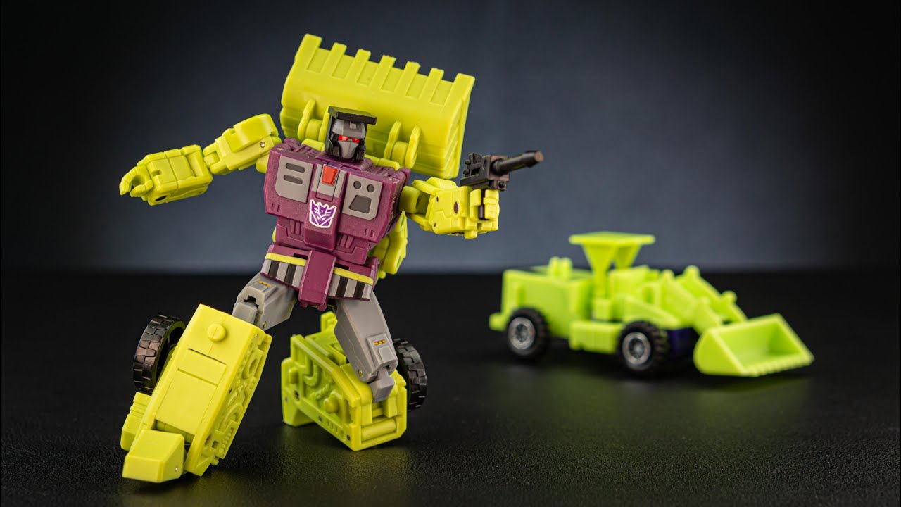 Constructicons, ASSEMBLE! MS-B37 Magic Square Shovel Master / Scrapper Review.