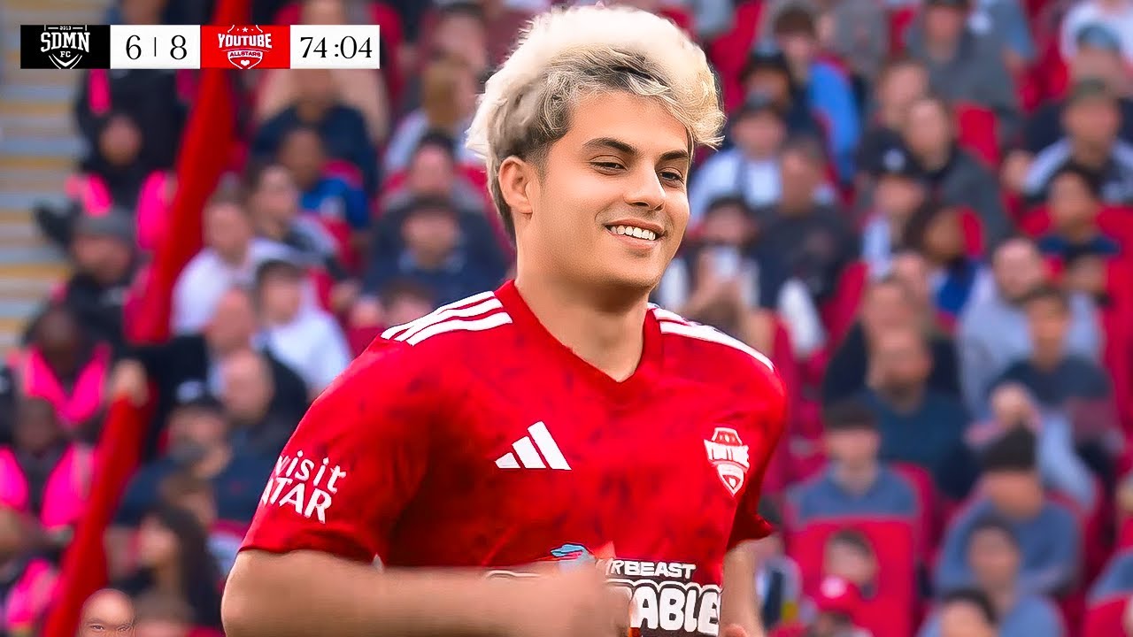 Лучшие моменты благотворительного матча со стабильными игроками Роналду!