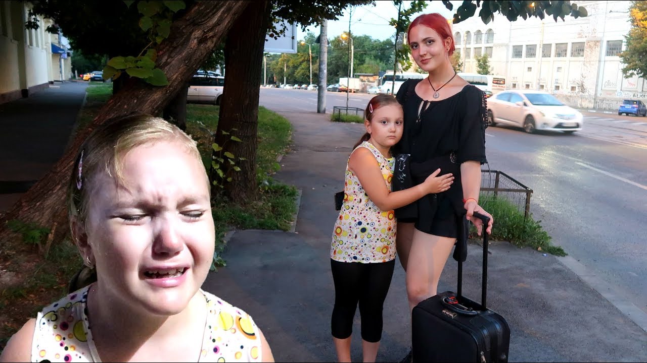 Betty PLÂNGE Unde pleaca Laura?