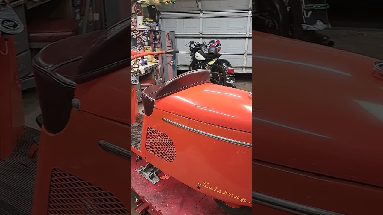 1947 Salsbury model 85 Imperial Rocket
