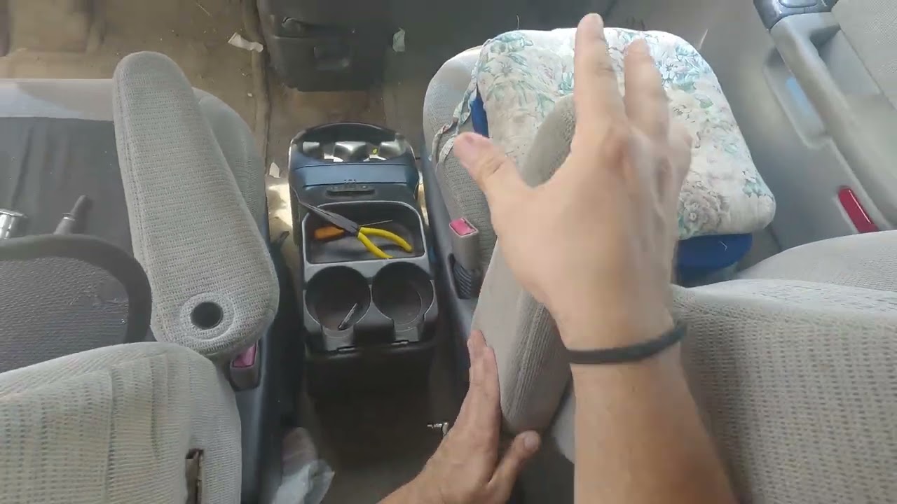 chevy venture 2001 armrest