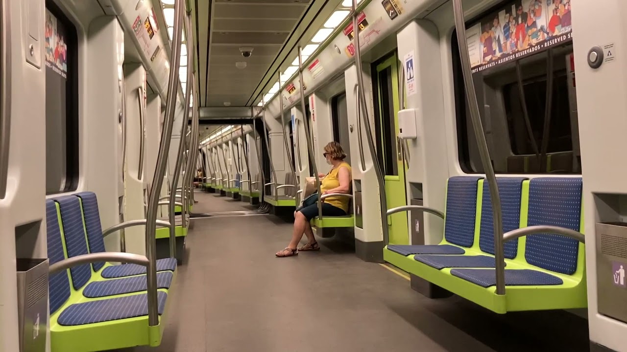 Metrovalencia L9 | Viaje de Facultats a Alboraya-Peris Aragó