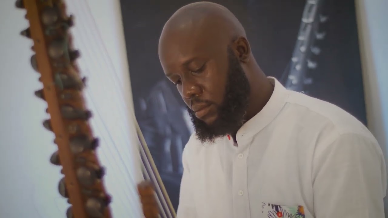 Adele - Someone Like You (Cover by Roland Boussou)