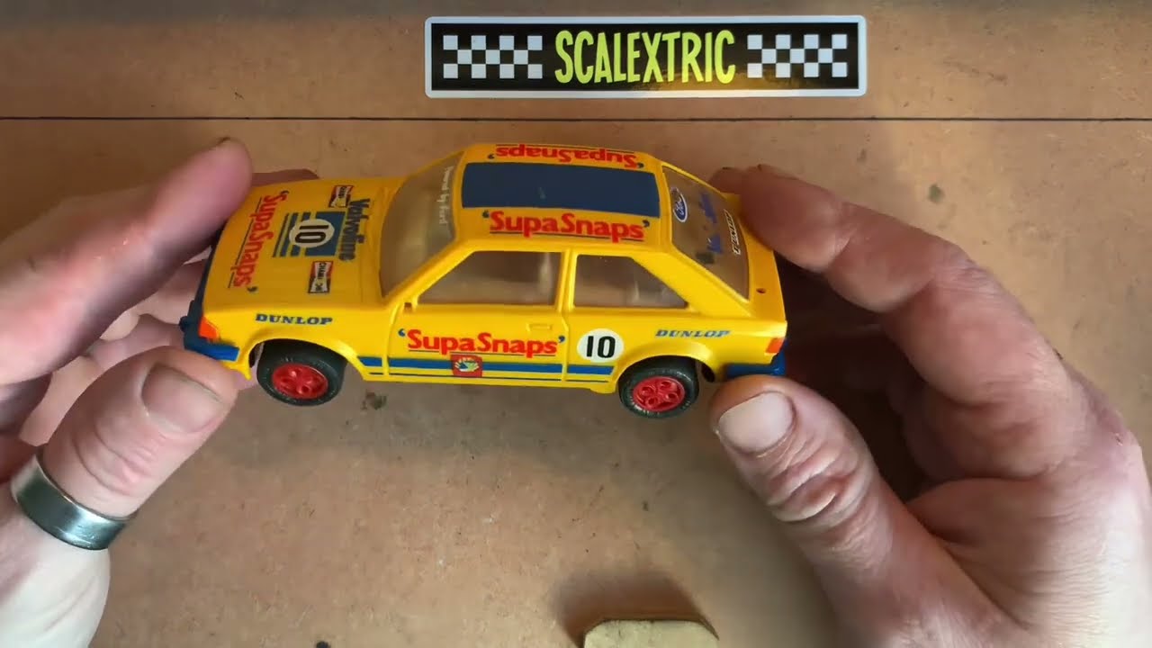 Scalextric Ford Escort XR3I C446 Supa Snapes