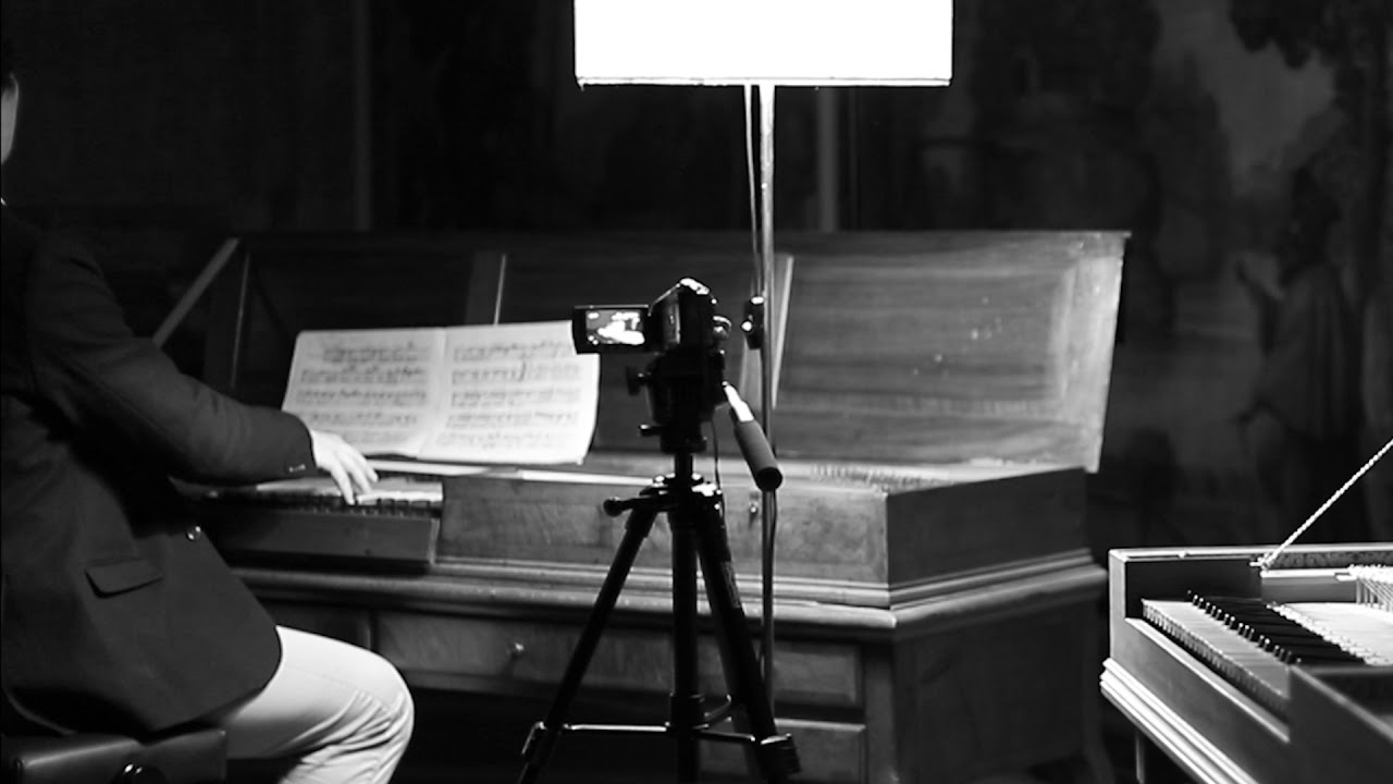 W.A. Mozart, Sonata in C major K330, first movement. Giovanni Paganelli - original Hubert Clavichord