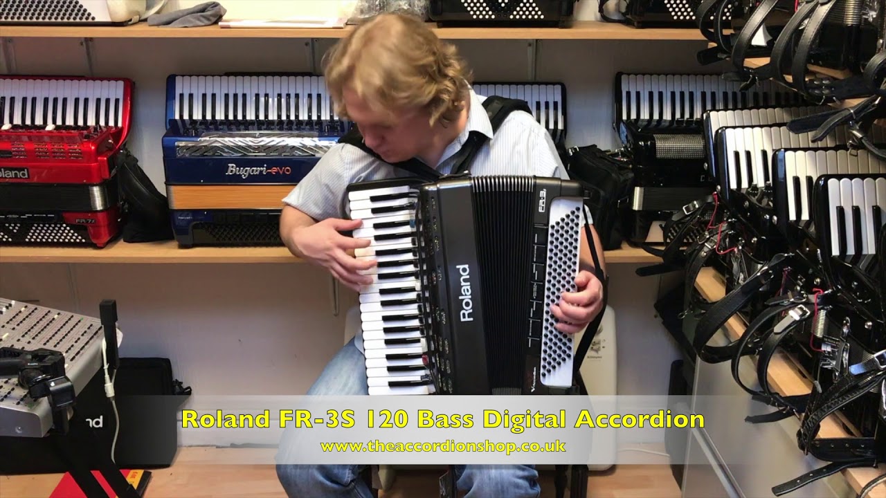Roland FR-3S 120 Bass Digital Accordion