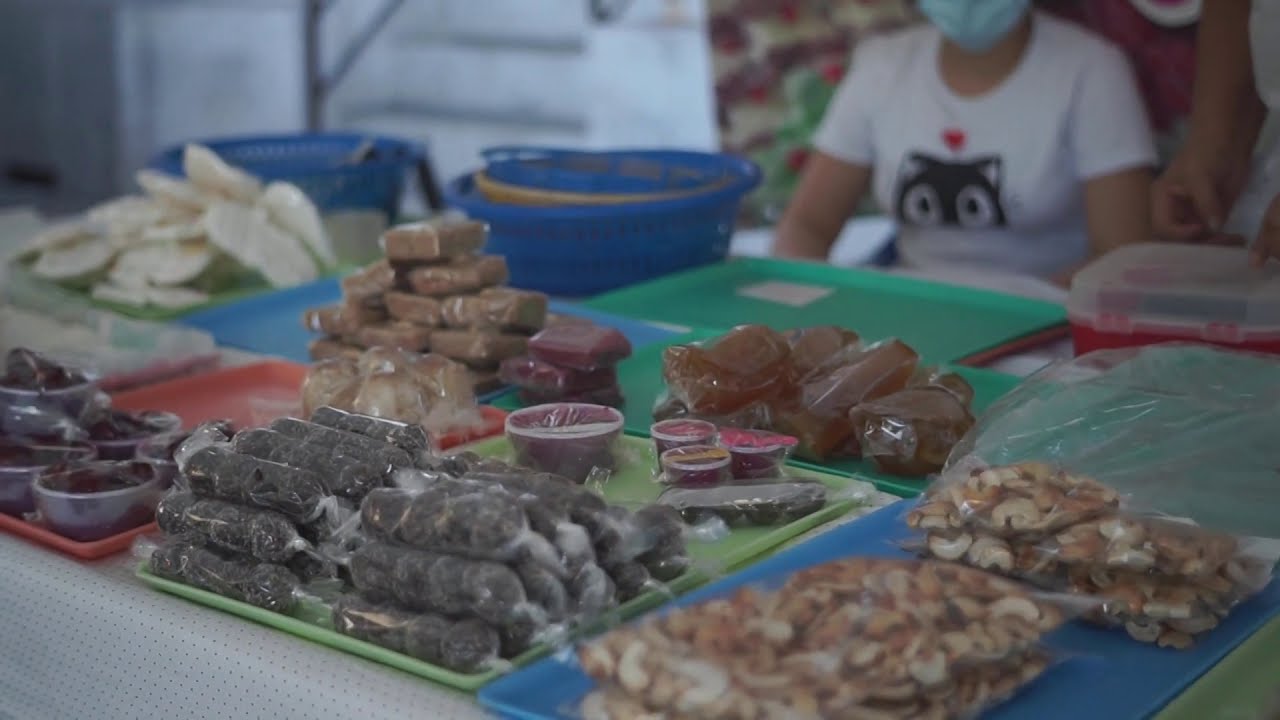 TARDE EN EL PARQUE CENTRAL IX Festival del Chorizo DE COJUTEPEQUE EN EL SALVADOR