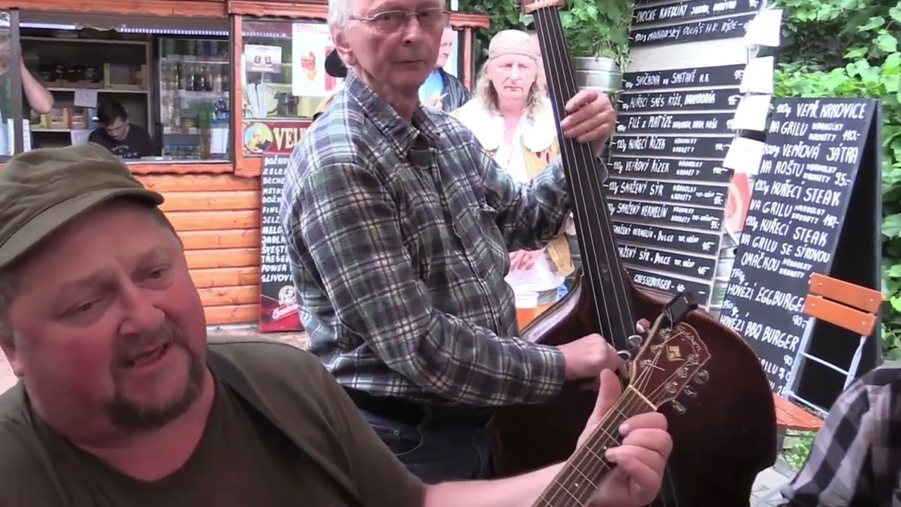 Country posezení s kapelou To Co Zbylo Úštěk 2018
