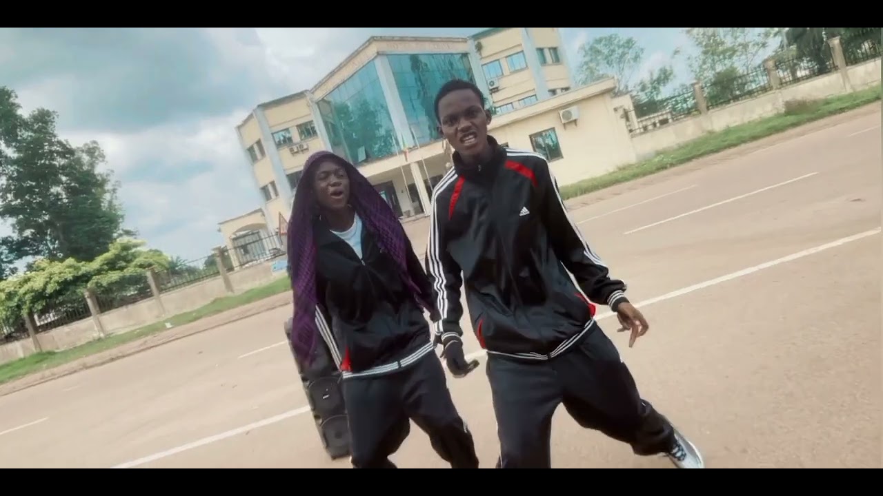 E_KONOHA ''ba kolo game'' (clip officiel)