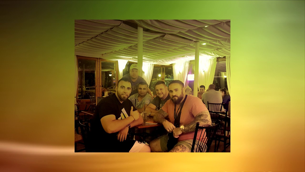 Dombóvári Rolly - Despacito ( Döbröközre Karcsikának és Ferikének)