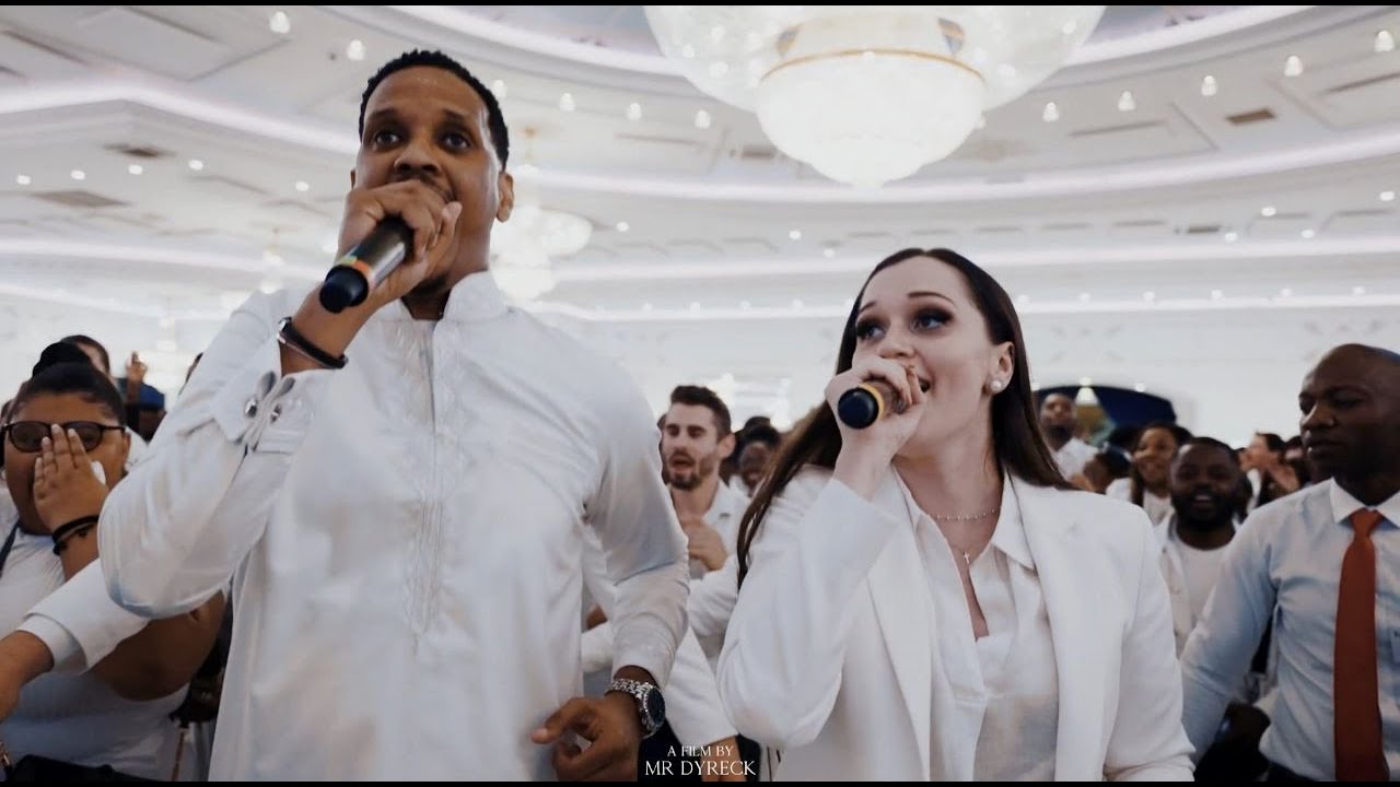 Adonaï - Nathaniel Bassey [french version | Extrait de la Nuit du Saint Esprit PARIS]