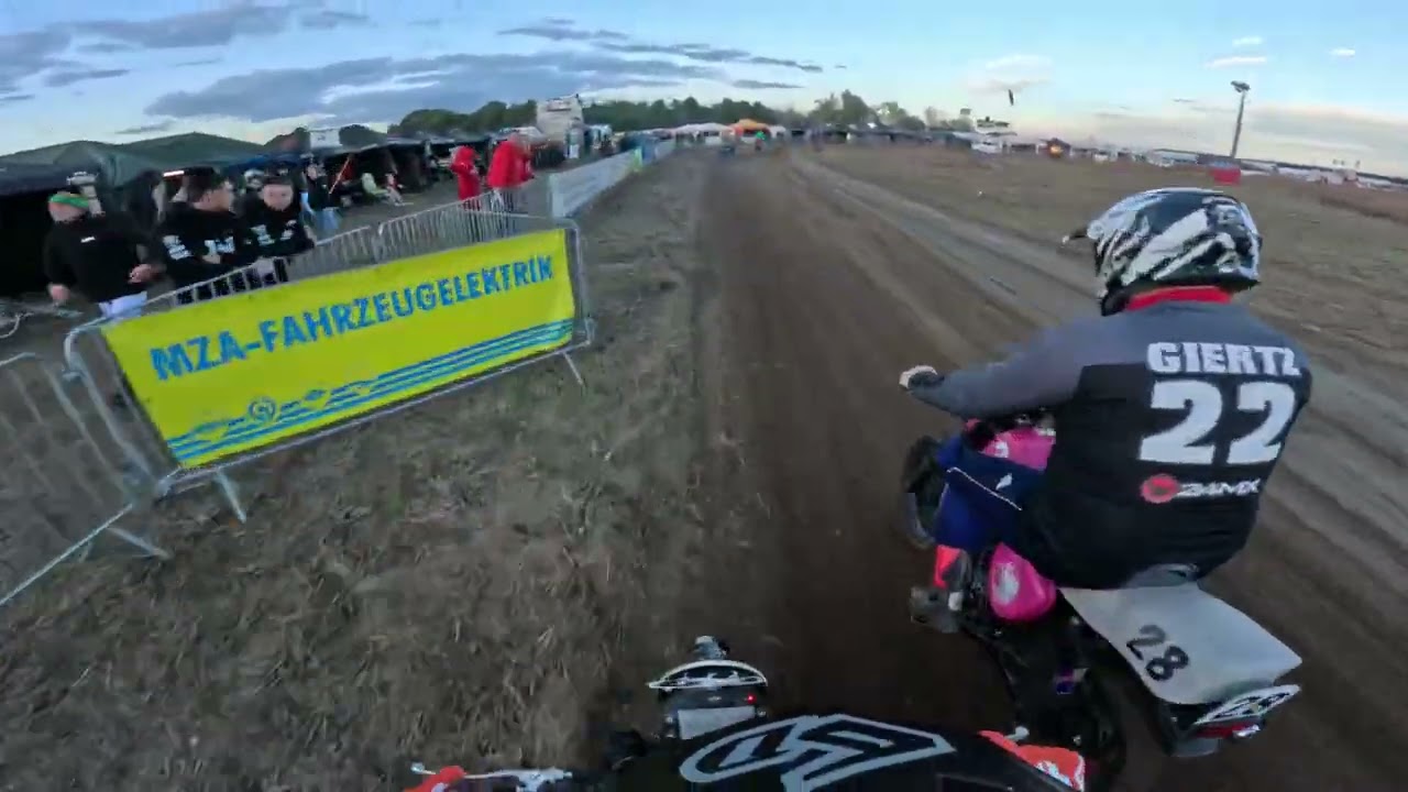 Eine Runde beim 24 Stunden Simsonrennen in Vahrholz/ S51